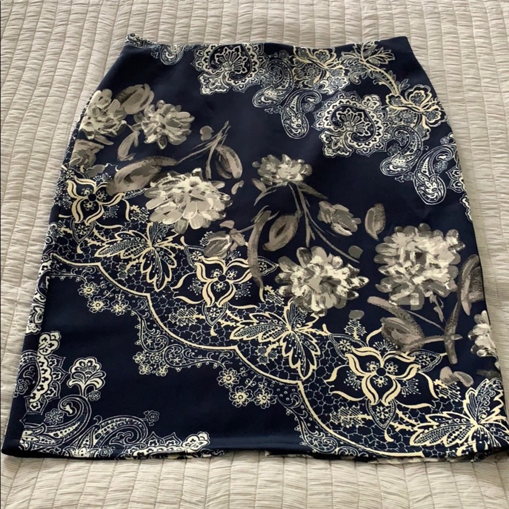 NYCC skirt (M)